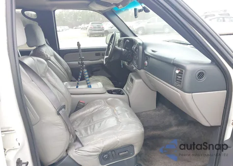 2001 Chevrolet Tahoe Lt из США, поврежденный, VIN 1GNEK13T21R128028